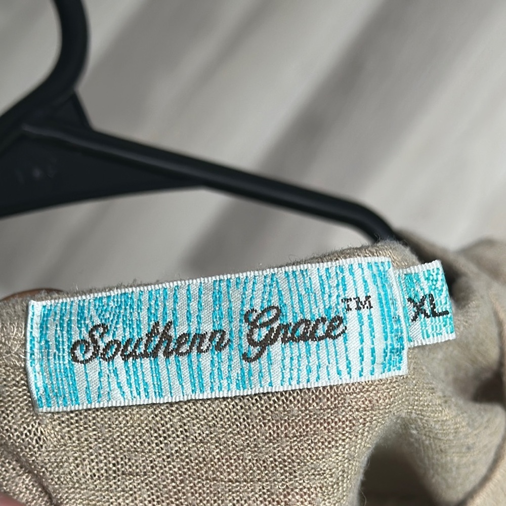 Southern Grace Beige “Always Country” Shirt Size XL - Picture 5 of 7